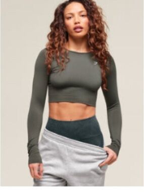 Gymshark Olive Long-Sleeve Cropped Seamless Top